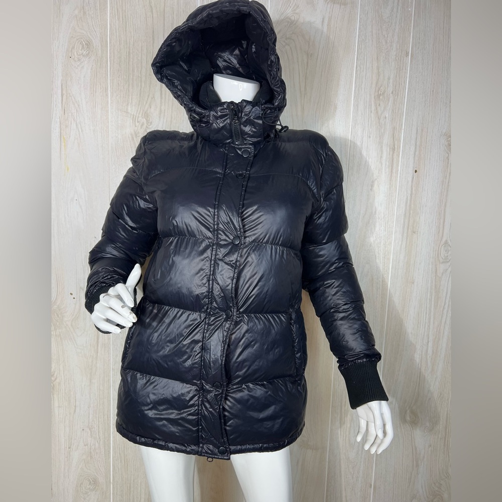 Black Hooded Puffer Coat Jacket TOBOGGAN Size. S UNISEX